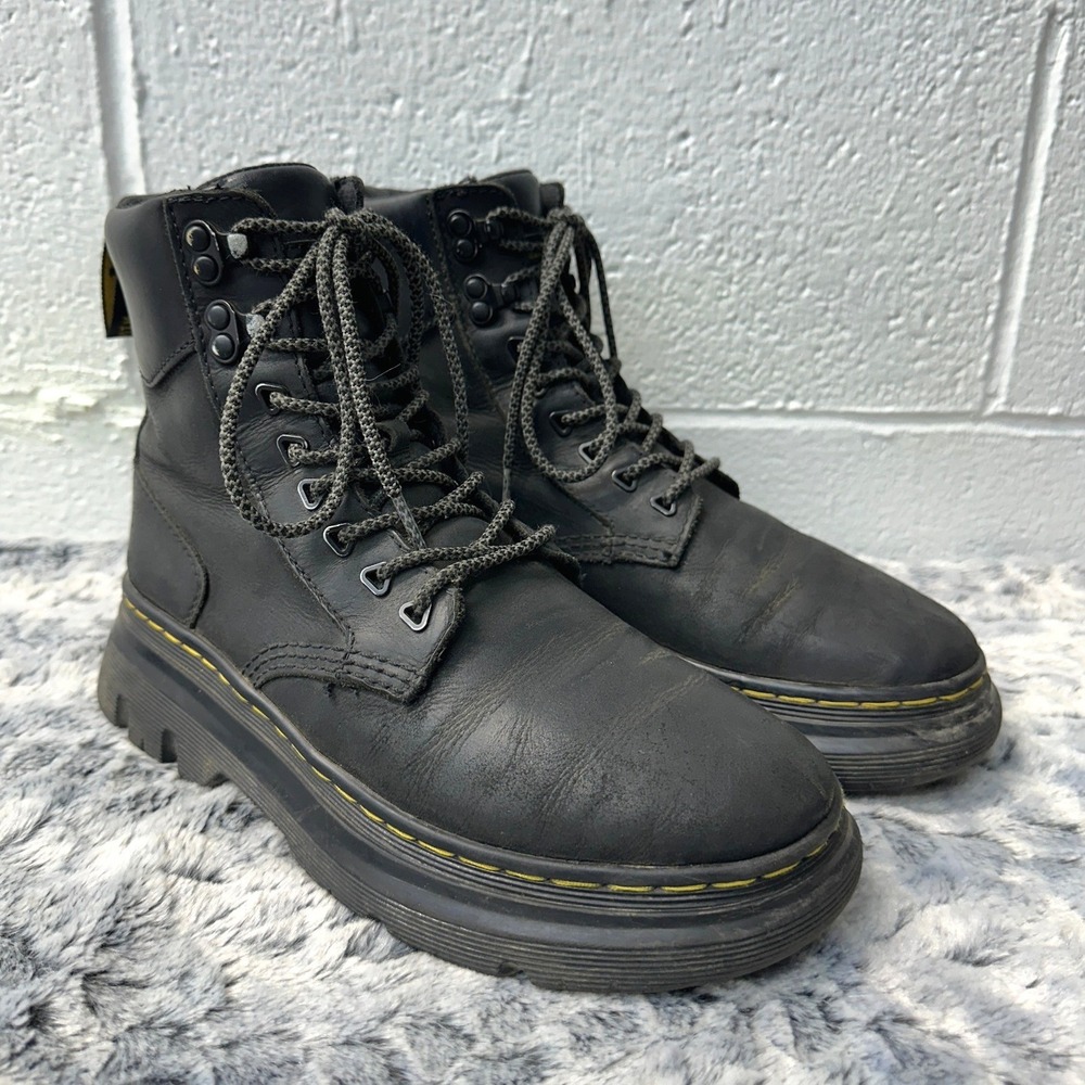 Dr. Martens Tarik Chunky Combat Boots Black Leather Utility / Women's Size 8